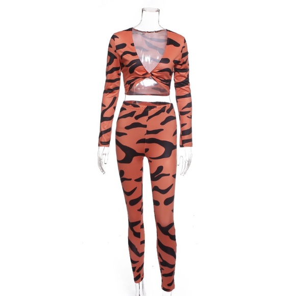 Mina Monroe 2 piece zebra print neon orange set - Picture 2 of 4